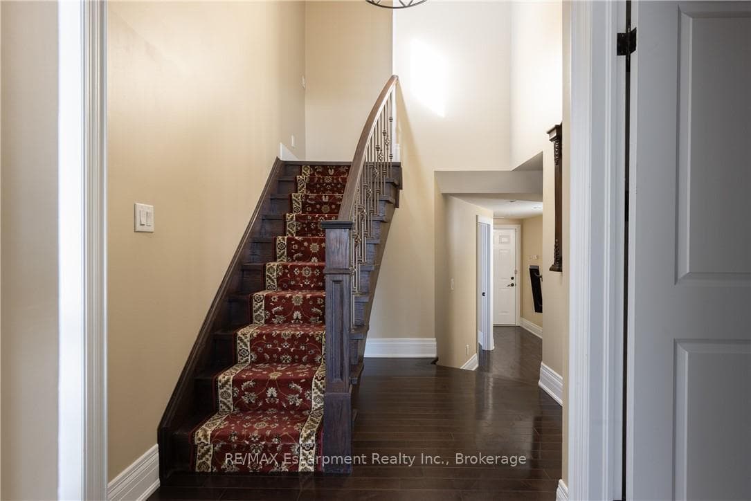 3346 Lakeshore Road photo 21