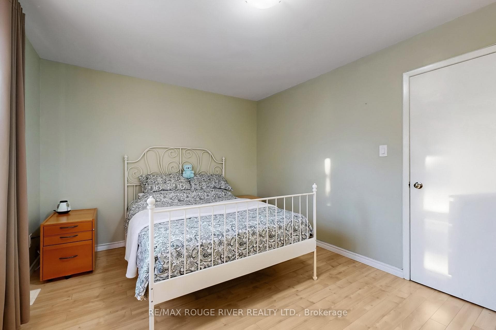 2550 Birchmount Road Unit 28 photo 16