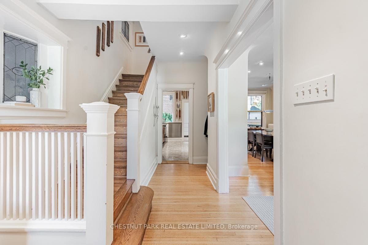 5 Duggan Avenue photo 4