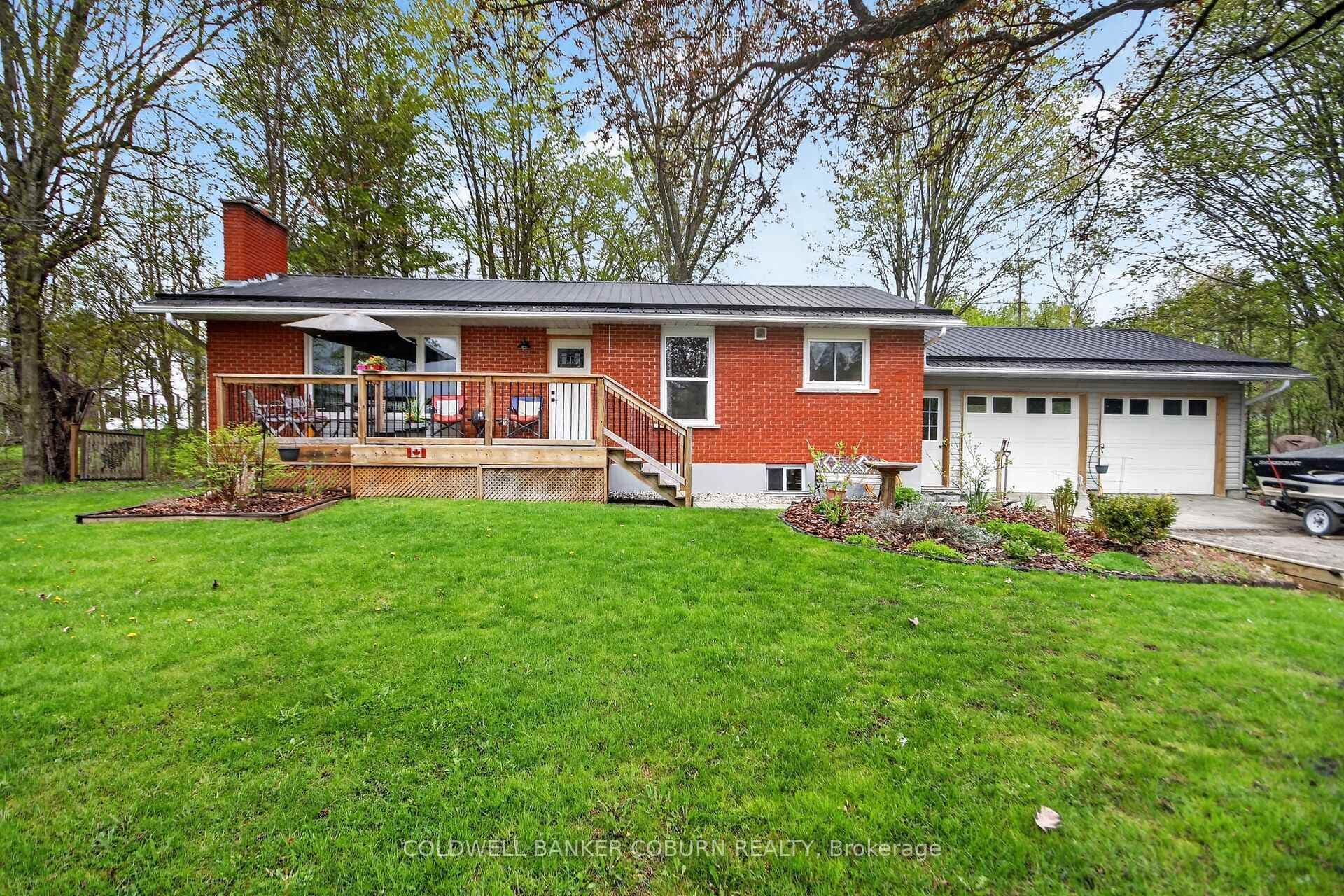Welcome to 2802 County Road 21!