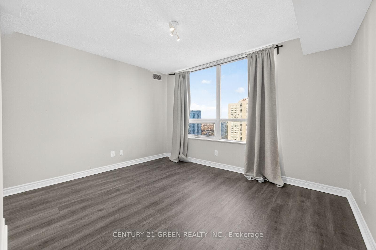 208 Enfield Place Unit 2909 photo 14