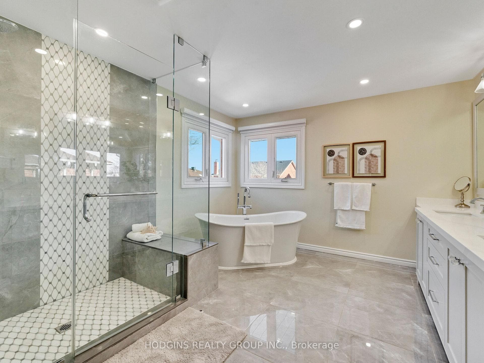 1550 Hollywell Avenue photo 26