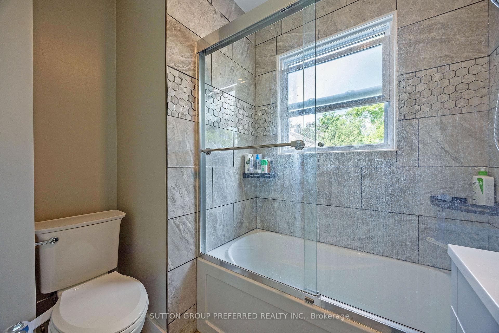 429 Burbrook Place photo 24