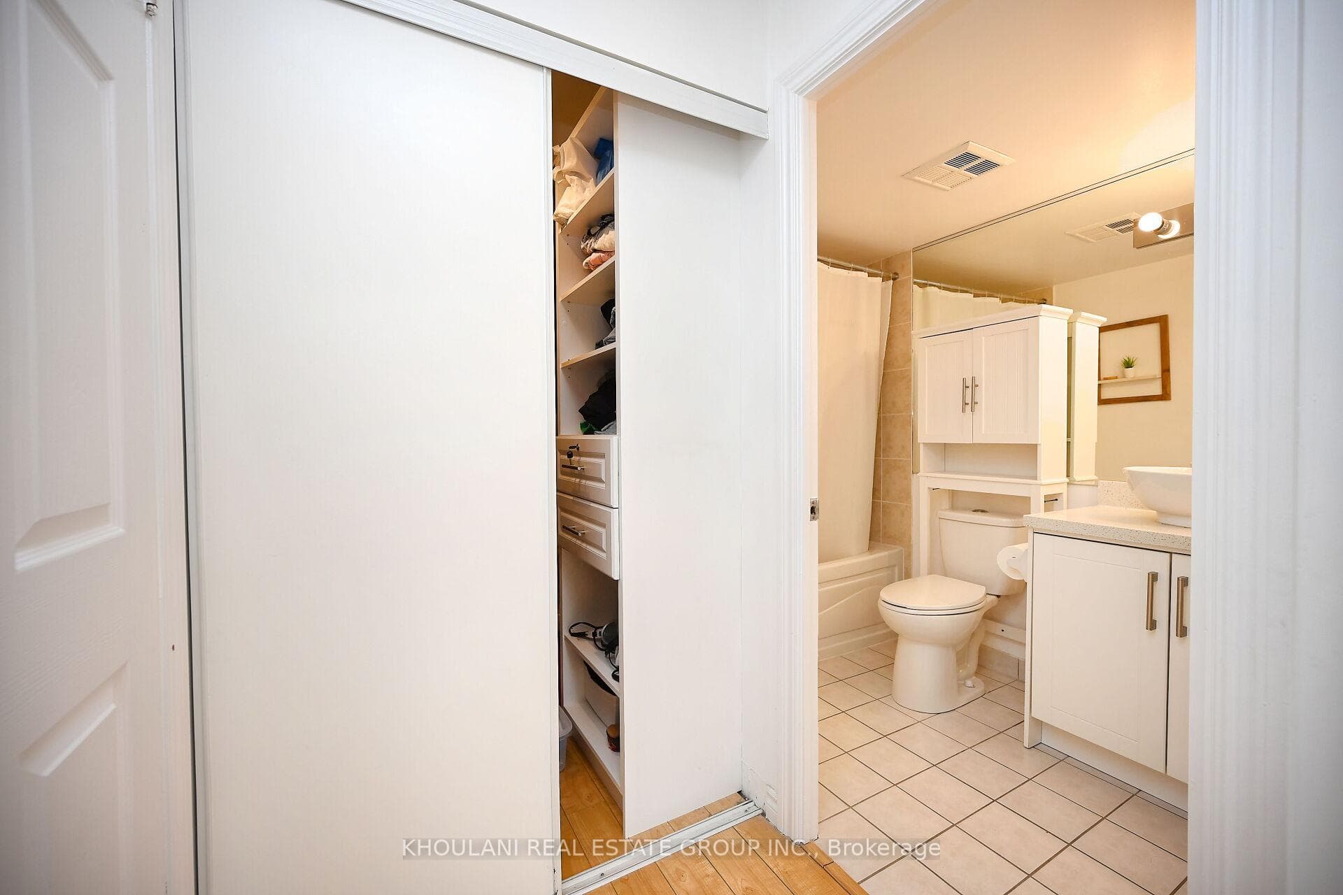 3888 Duke Of York Boulevard Unit 2631 photo 26