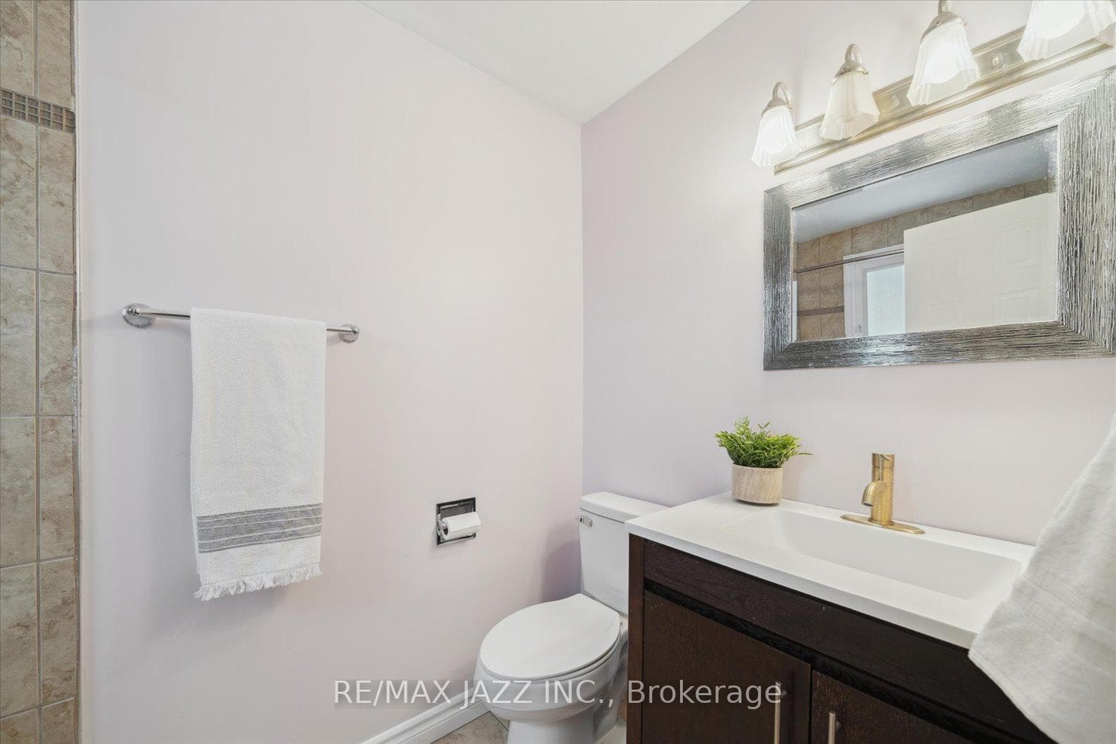 12 Glenabbey Drive photo 14