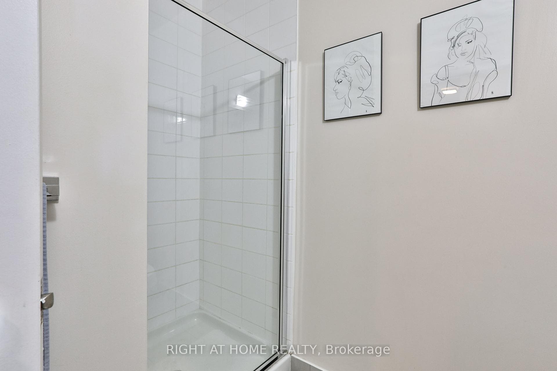 260 Sackville Street Unit 208 photo 8