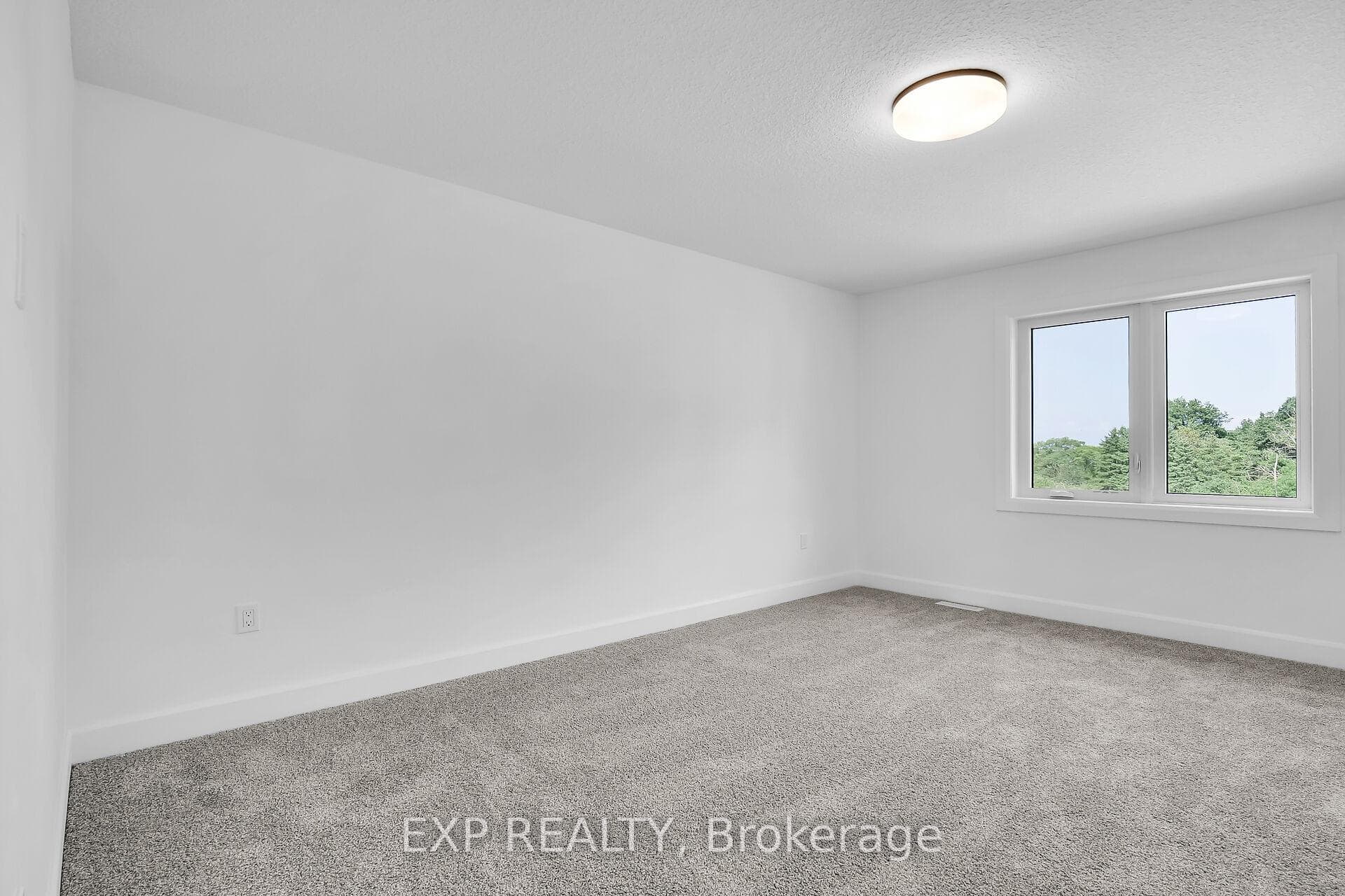 424 Old Wonderland Road photo 15