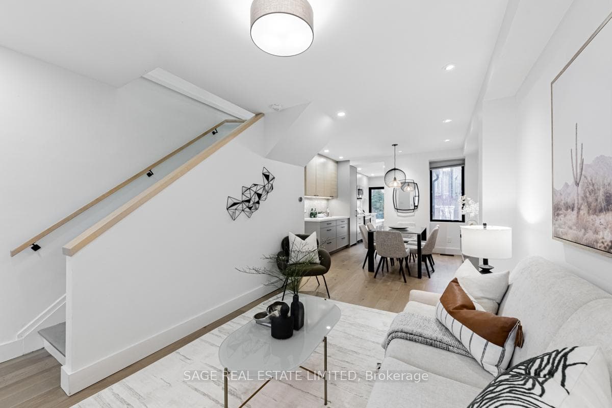 237 Lumsden Avenue photo 6