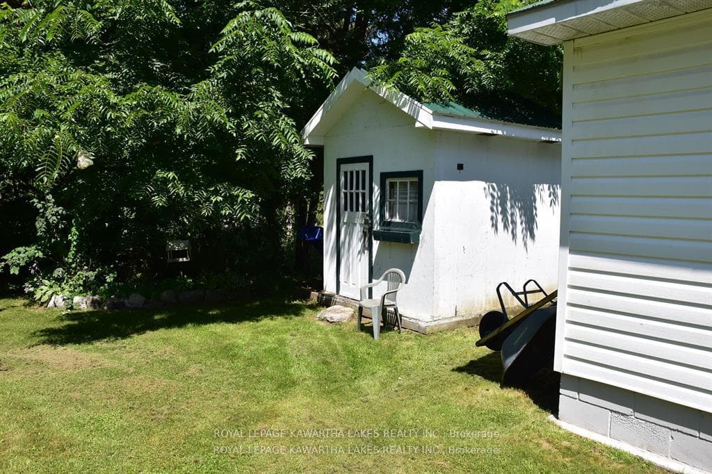 53 Baseline Road photo 19
