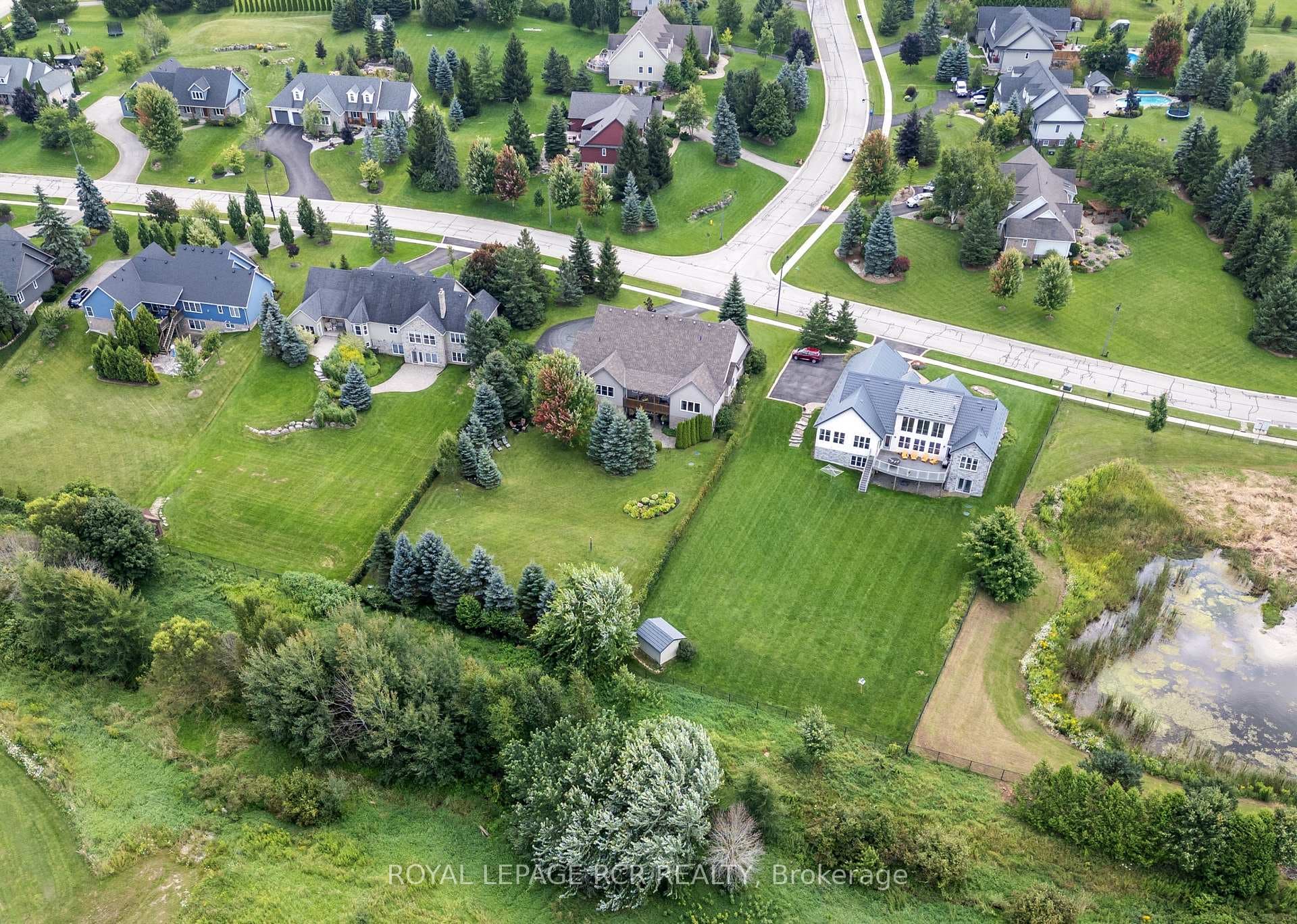 9 Blue Heron Drive photo 4