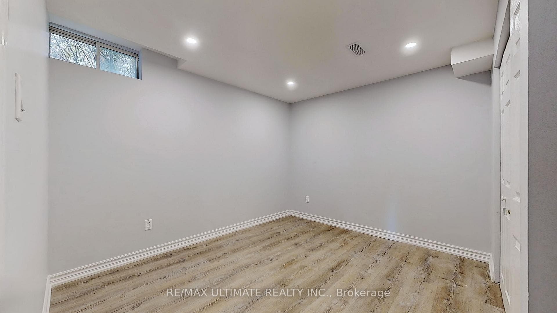 27 Green Meadow Crescent photo 10