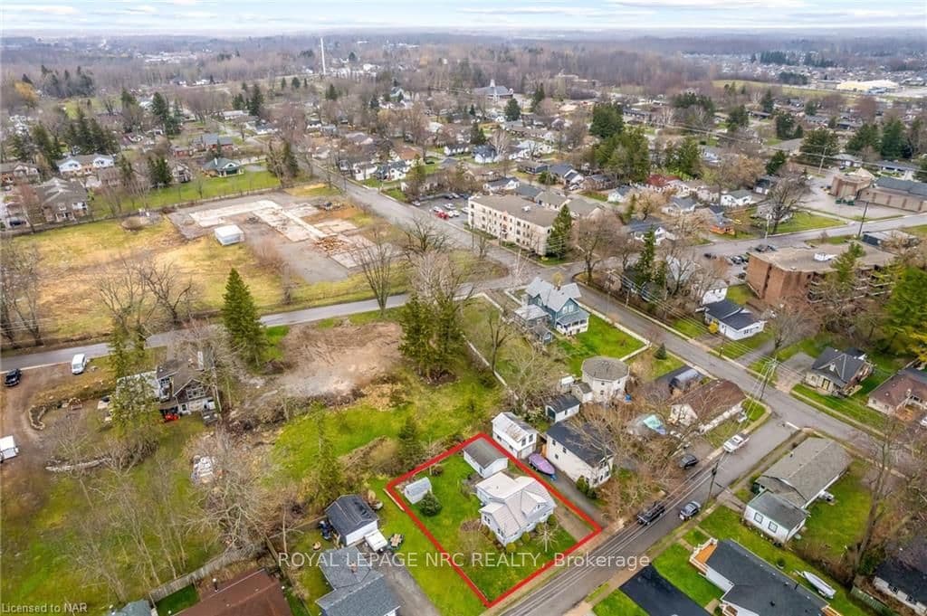3964 ELIZABETH Road photo 34