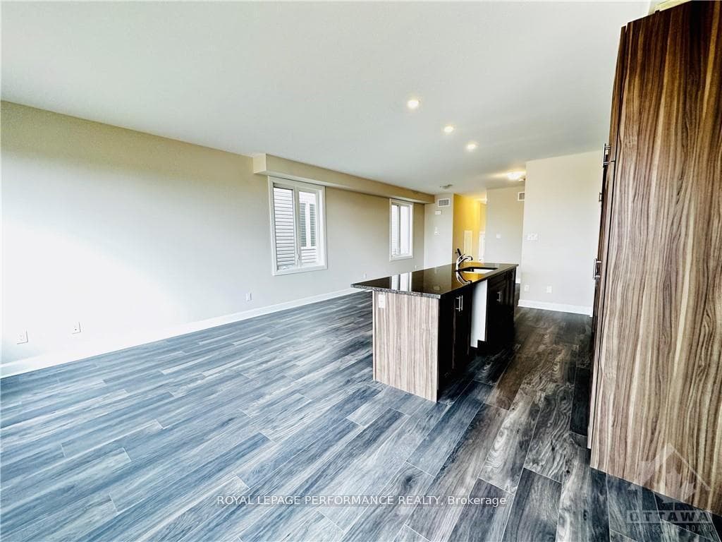 196 HOOPER Street photo 20