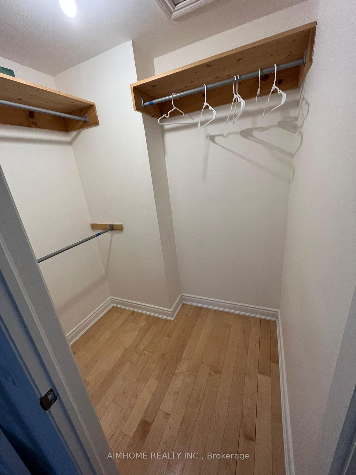 2B Dornfell Street photo 37