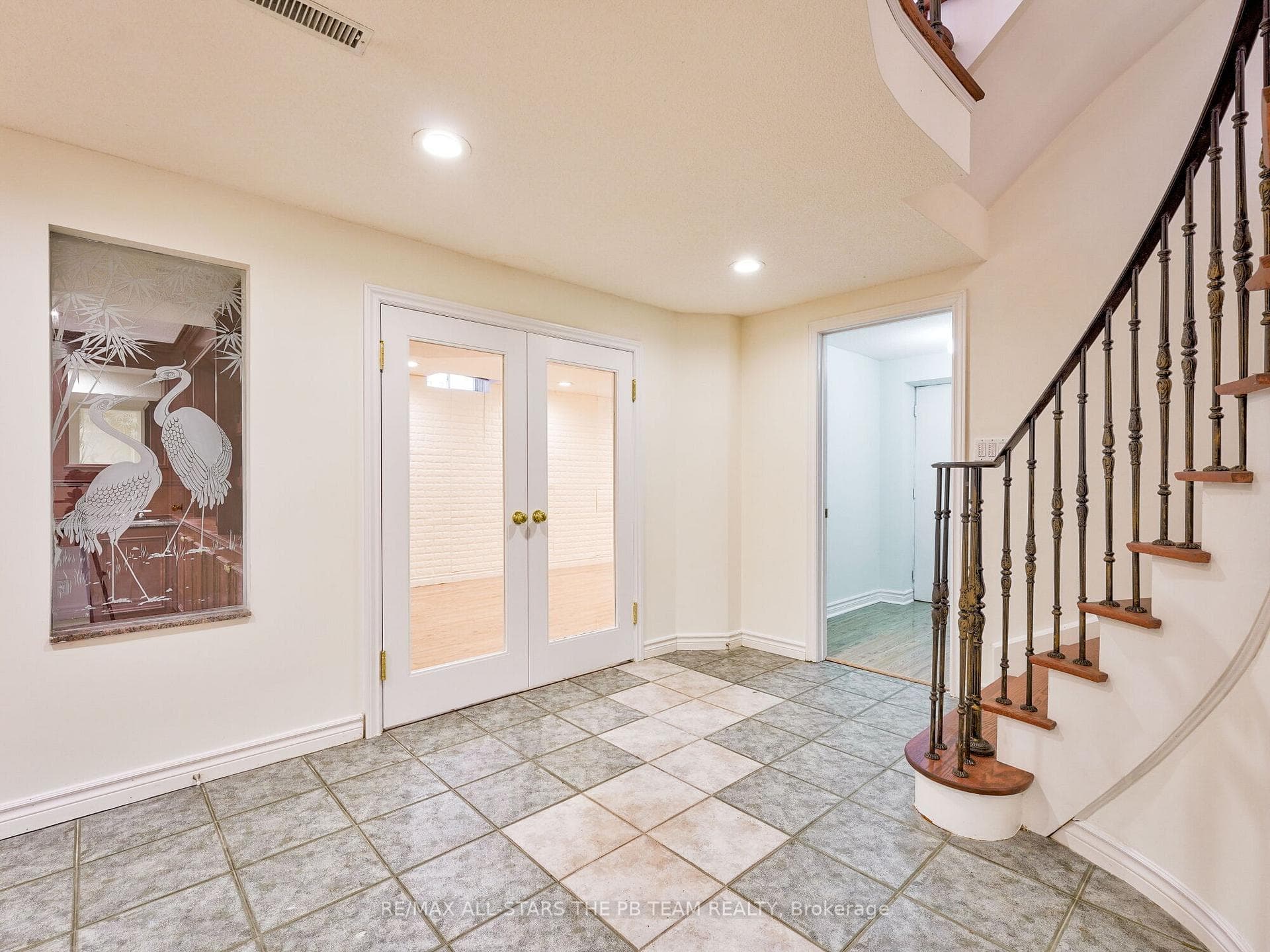 2227 Rodick Road photo 30