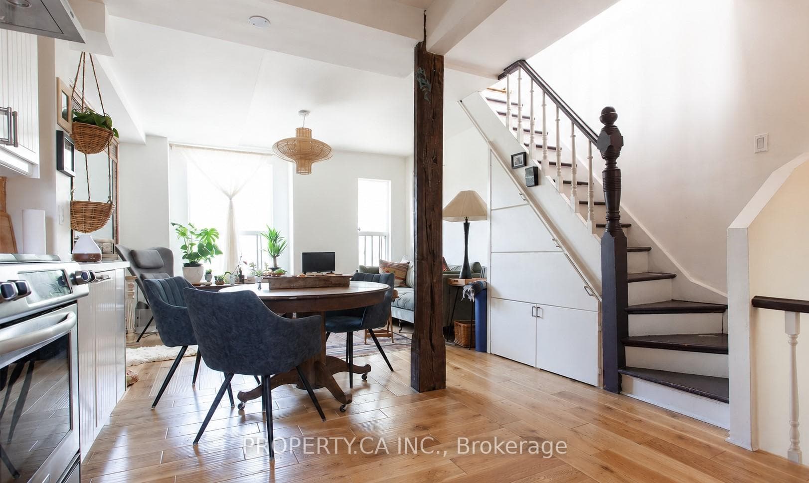 13 Hook Avenue Unit Upper photo 2
