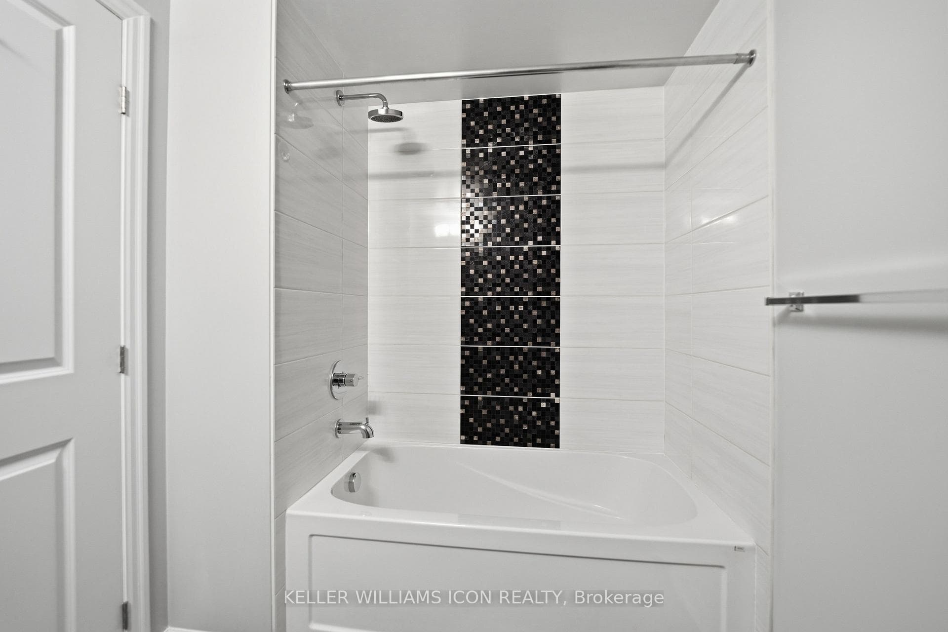 195 BESSERER Street Unit 2202 photo 24
