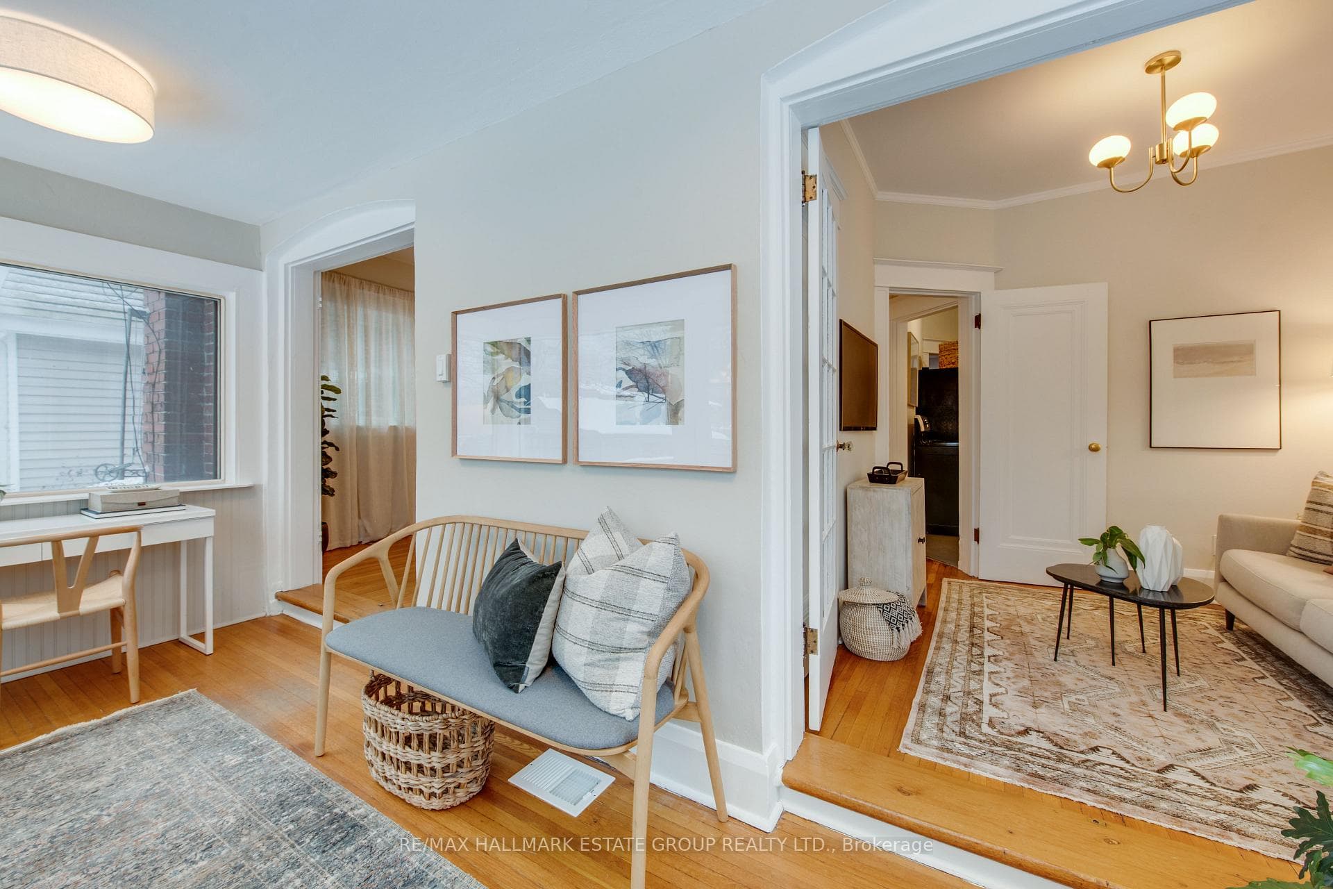 49 Highcroft Road photo 13