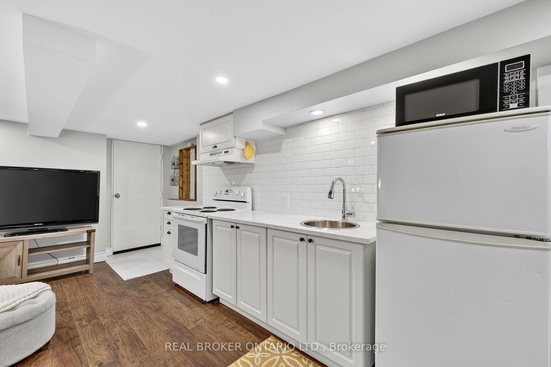 LL kitchen
