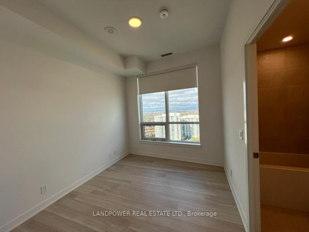 50 Upper Mall Way Unit B-2208 photo 5