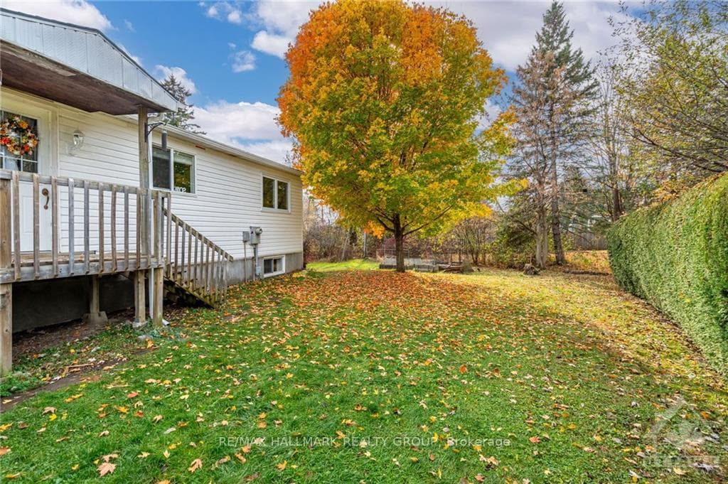27 FRINGEWOOD Drive photo 29