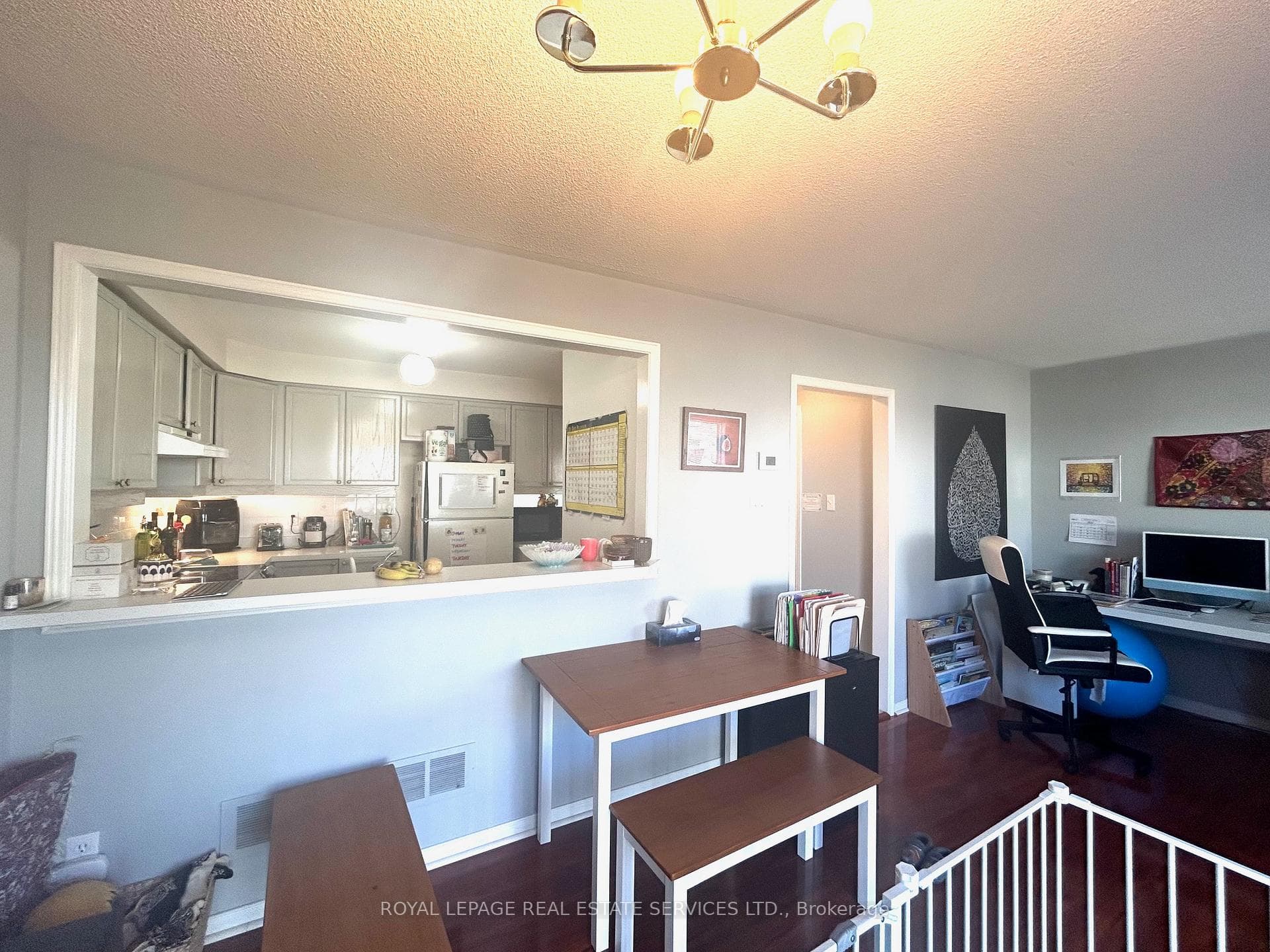 5305 Glen Erin Drive Unit 77B photo 4