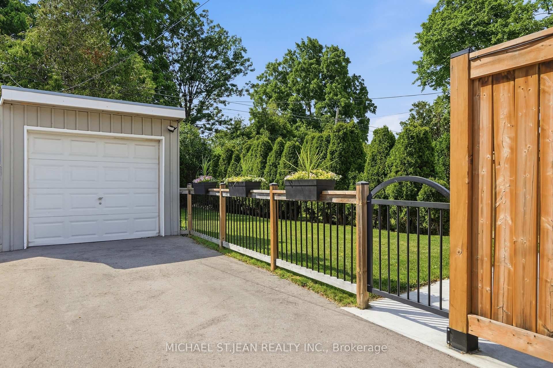 58 Tragina Avenue photo 40