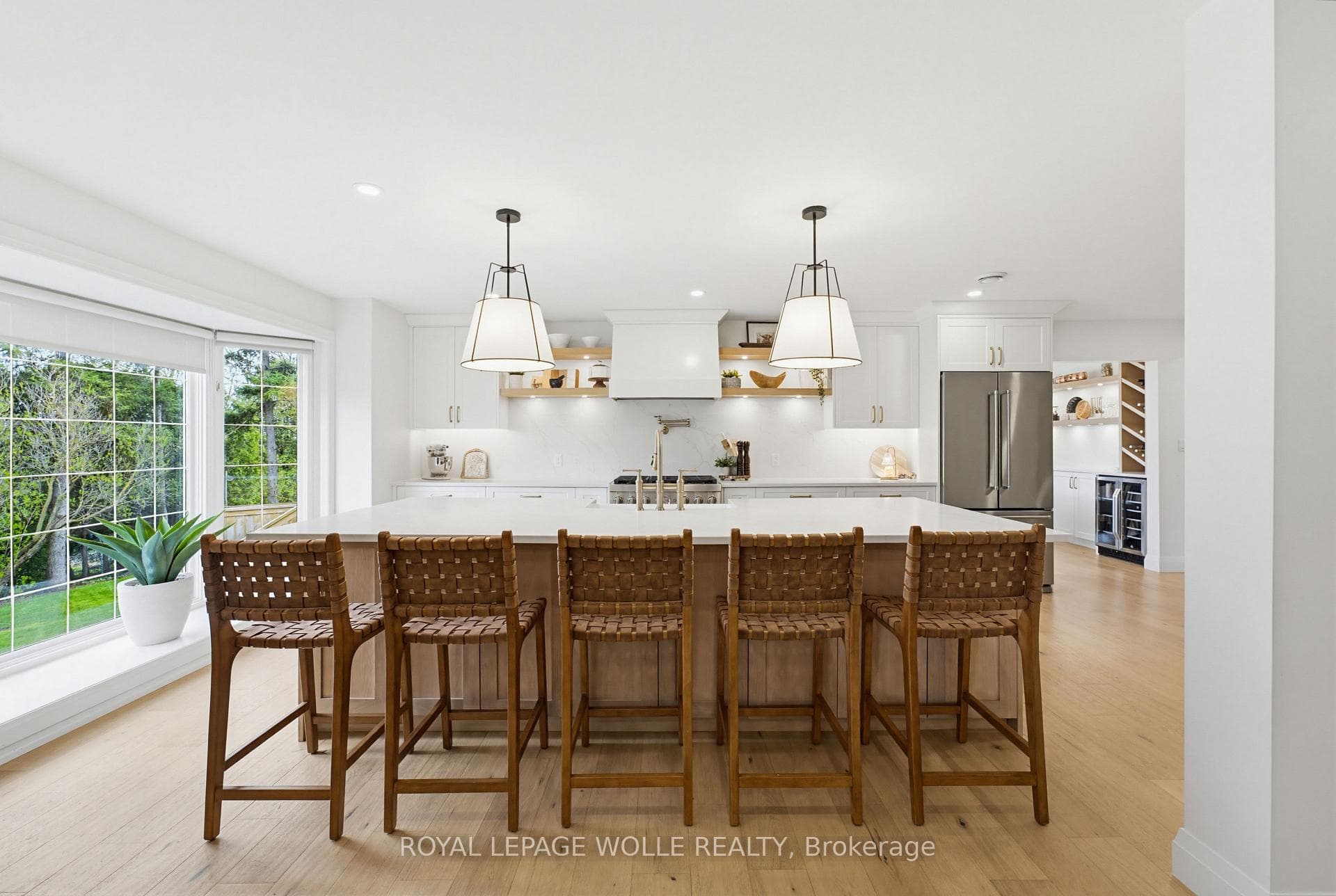 3623 Nafziger Road photo 10