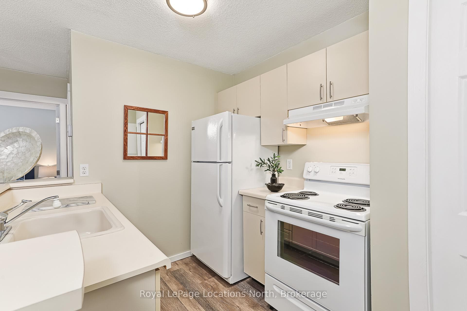 19 Dawson Drive Unit 47 photo 3
