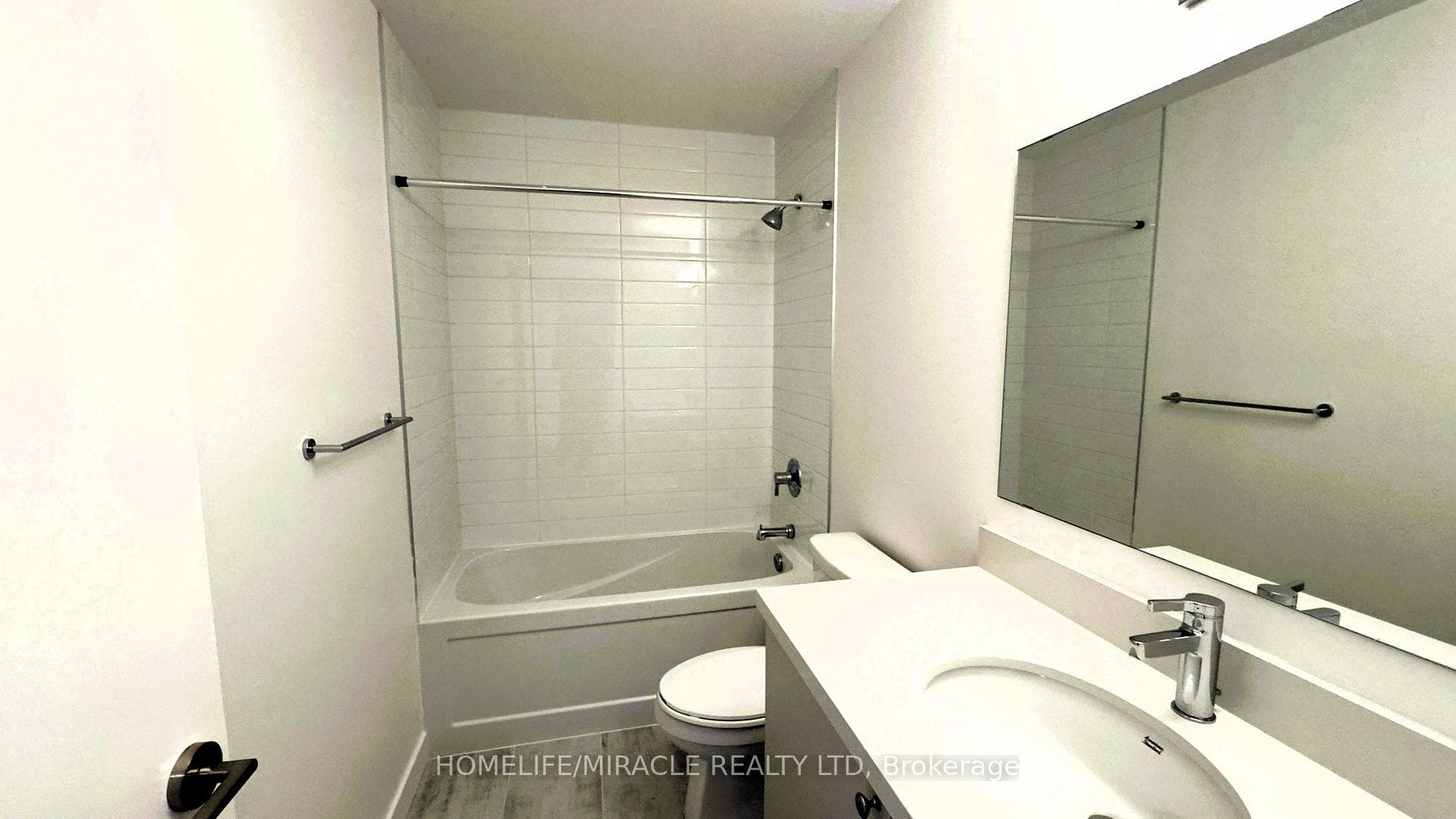 55 Clarington Boulevard Unit 404 photo 12