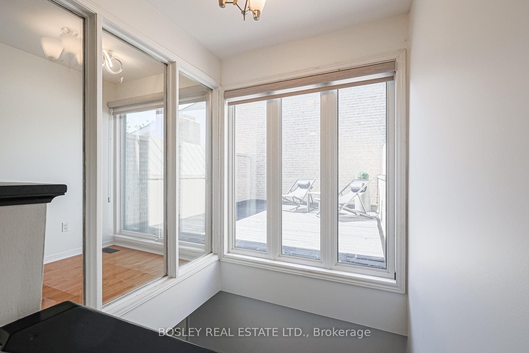 95 Summerhill Avenue Unit 10 photo 24