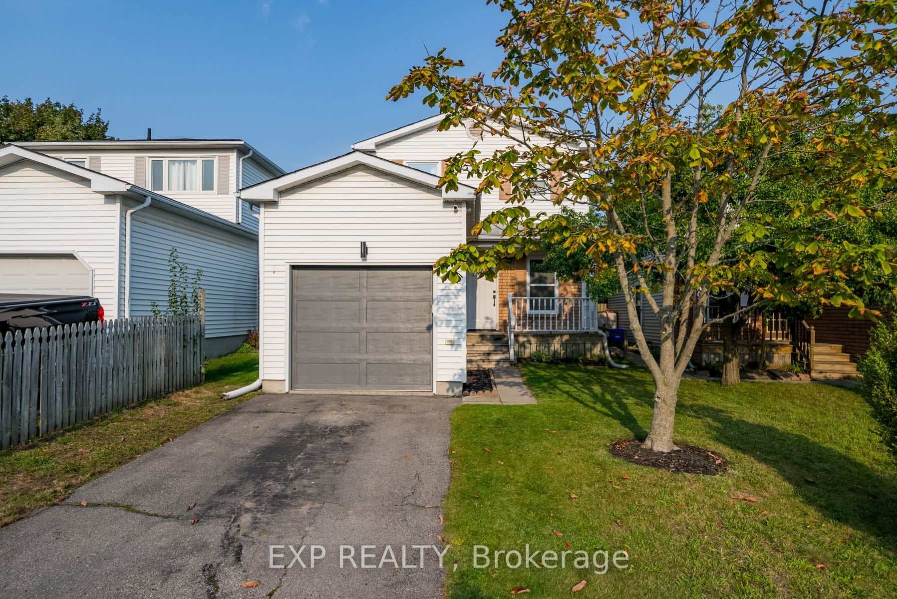 896 Fairbanks Road photo 1