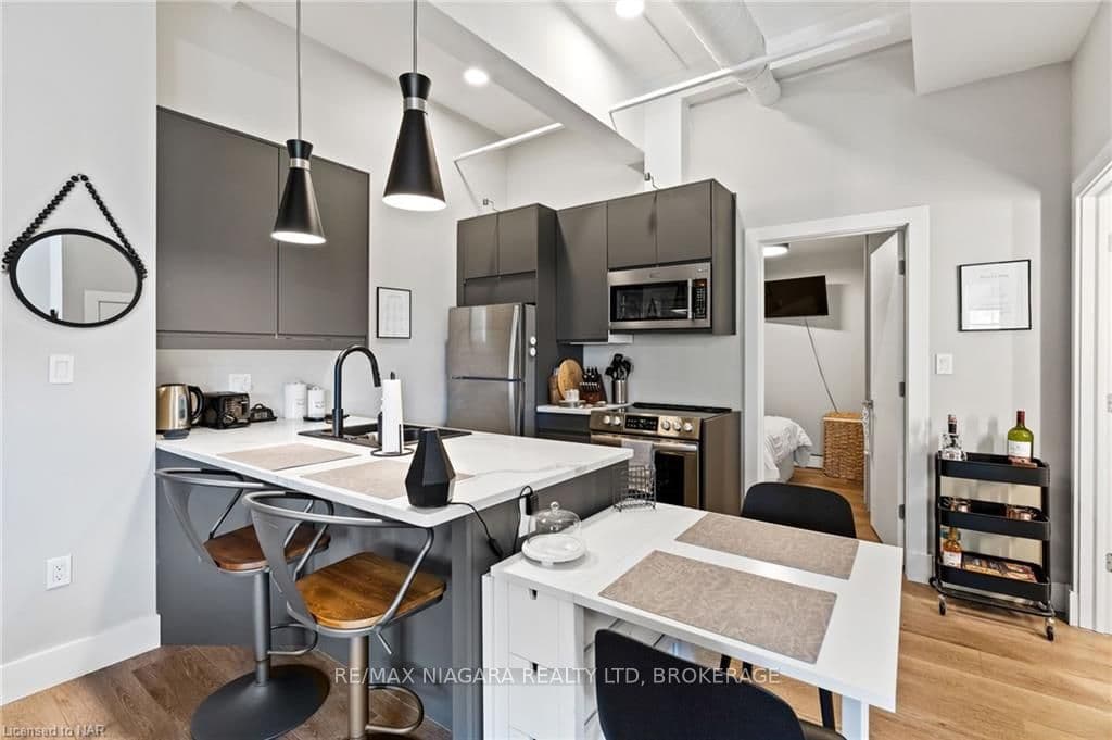Pictures are from previous listing