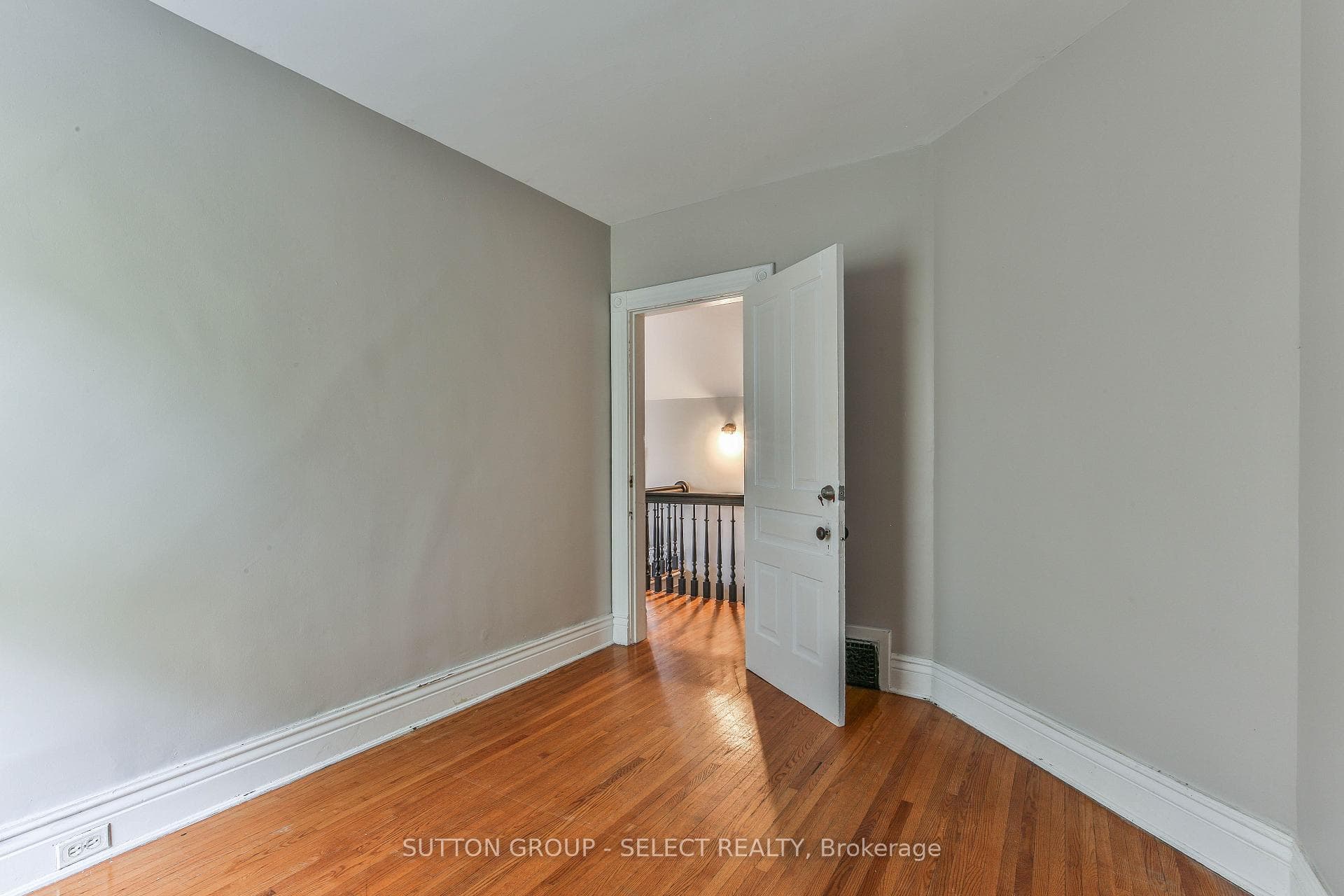 123 Mill Street photo 23