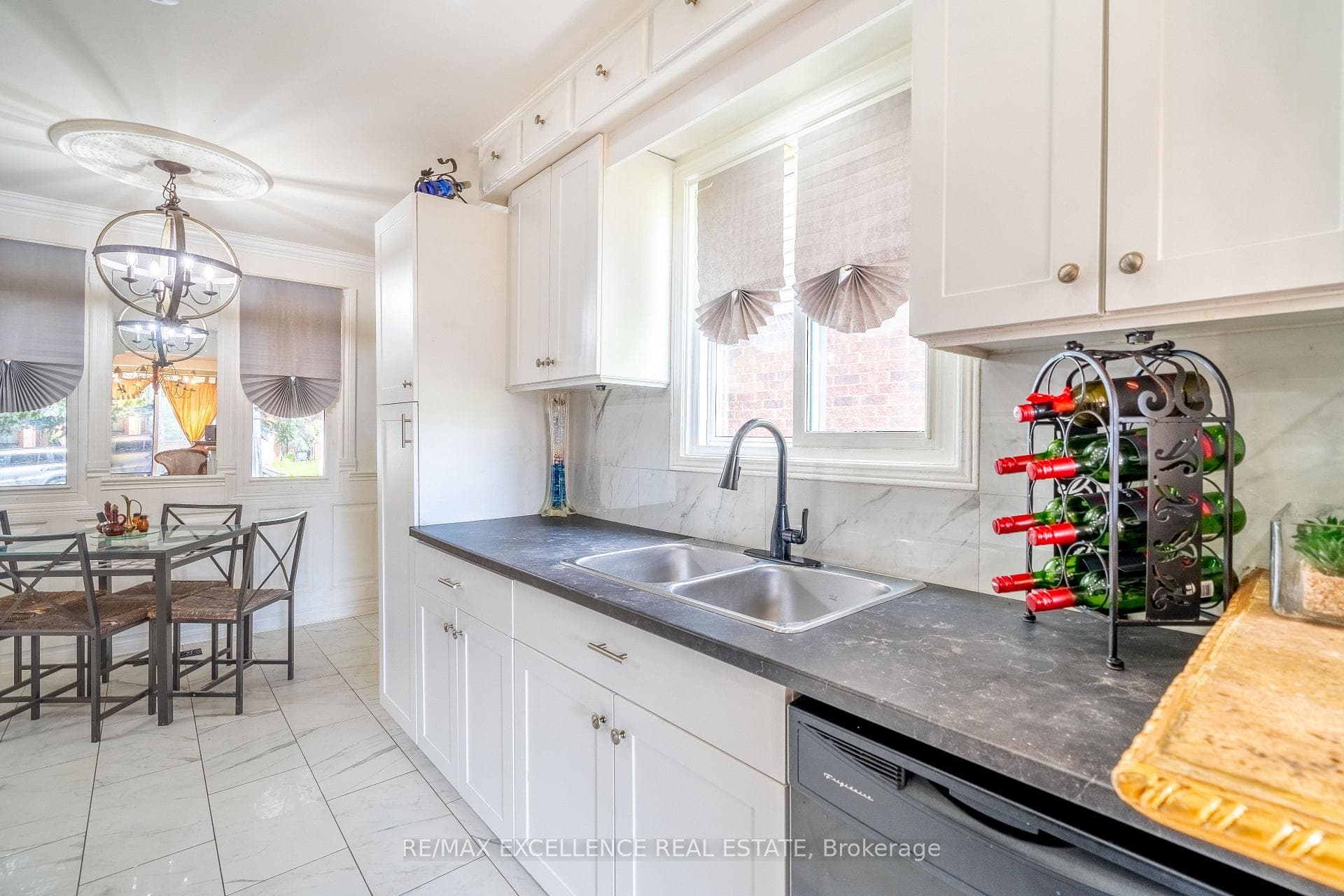 24 Oleander Crescent photo 7