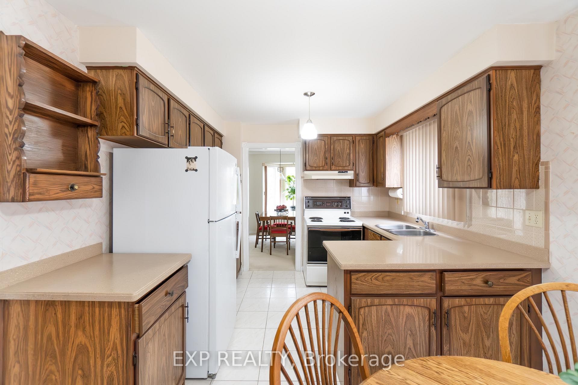 1666 Shale Oak Mews photo 7