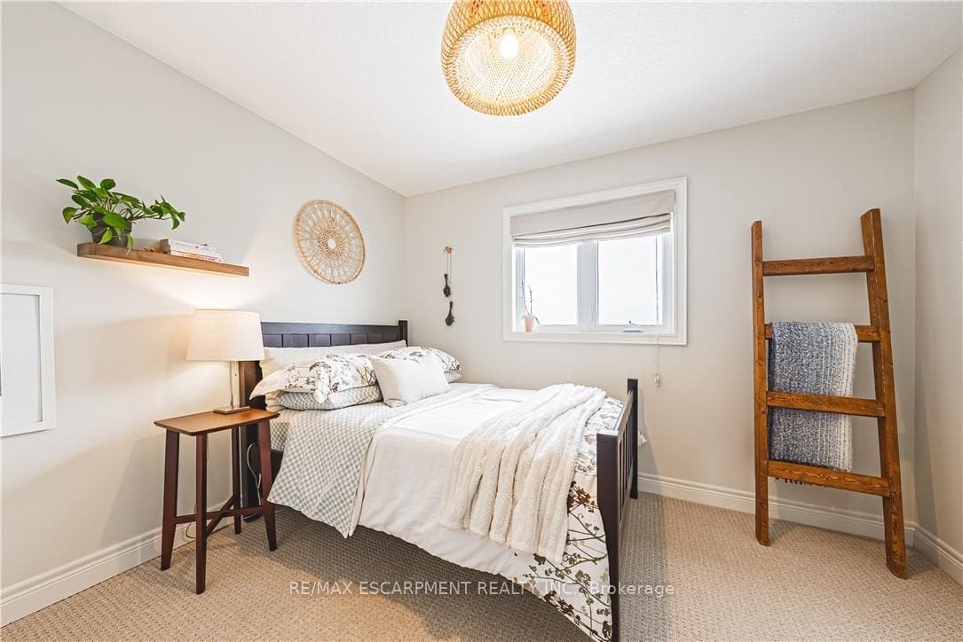 35 Greti Drive photo 26