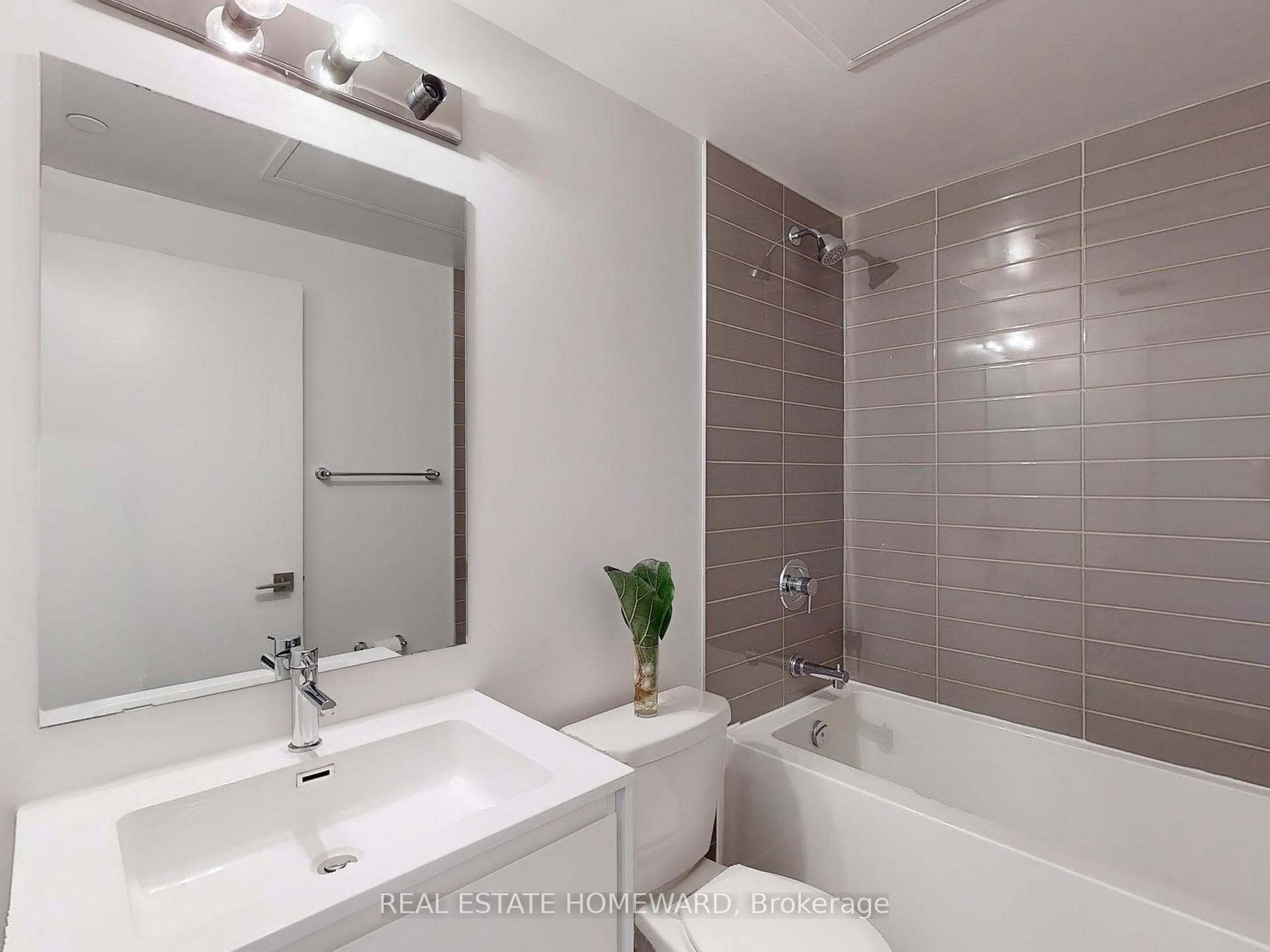 Full bath