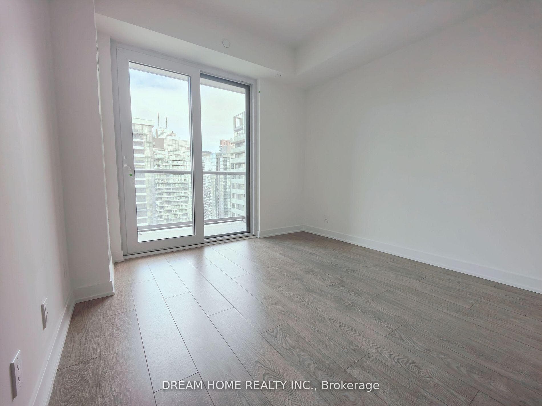 108 Peter Street Unit 3602 photo 9