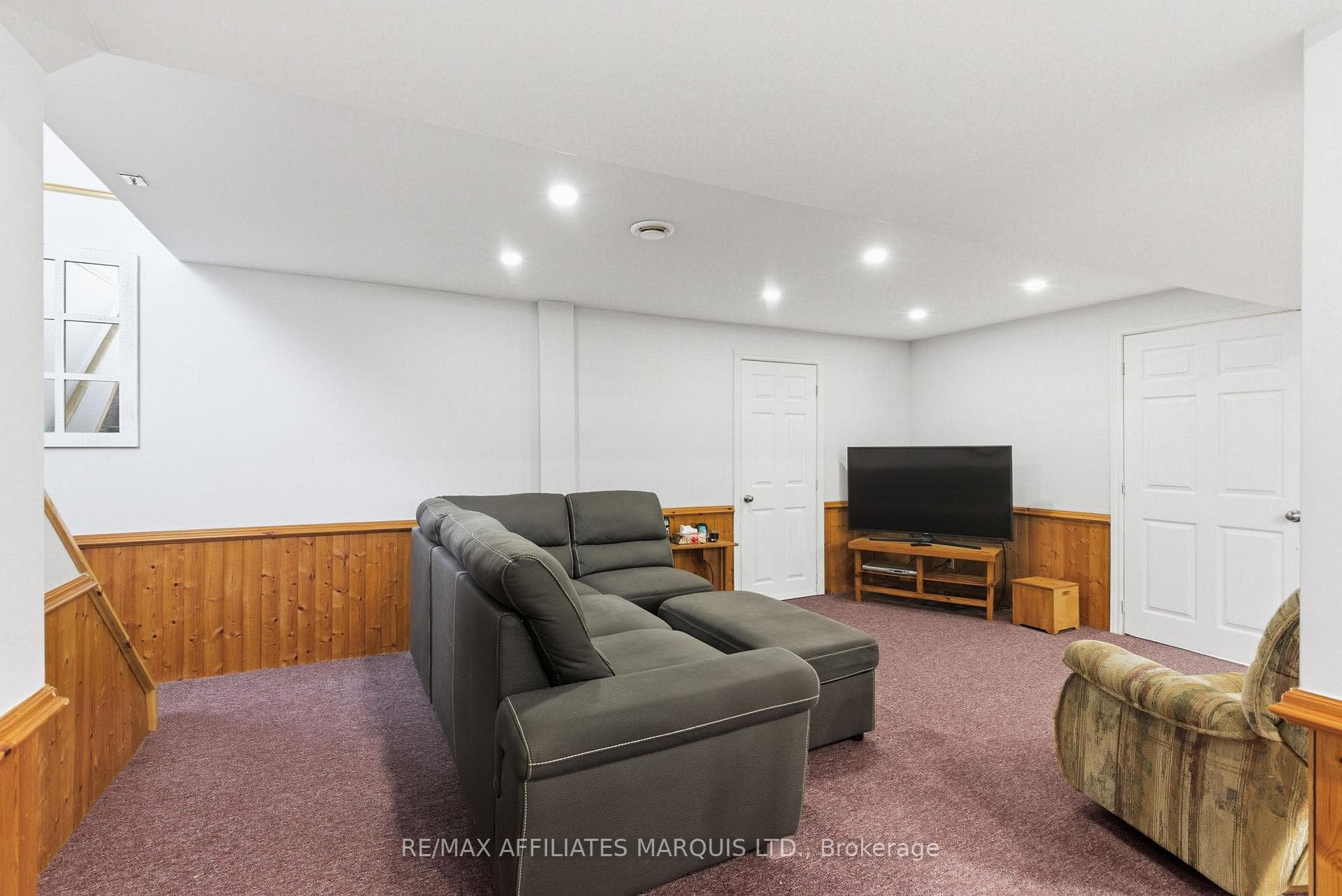 1113 Brock Street photo 21