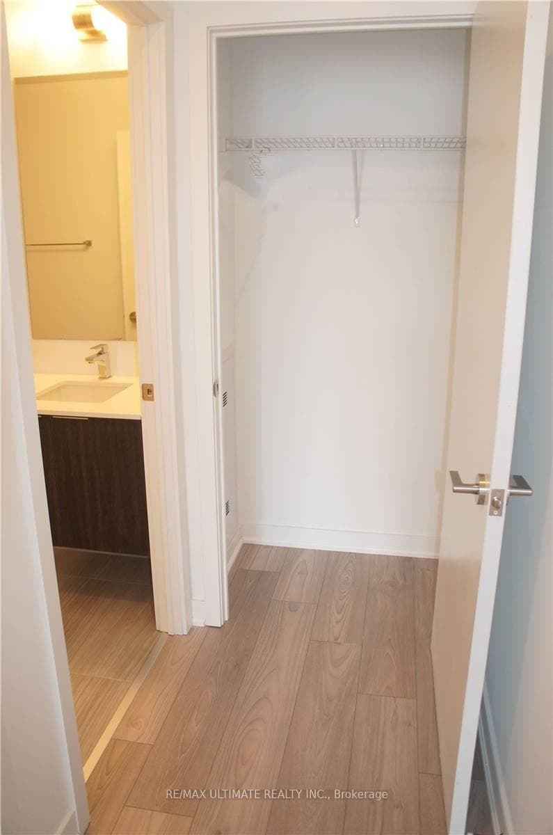 120 Parliament Street Unit 2309 photo 10