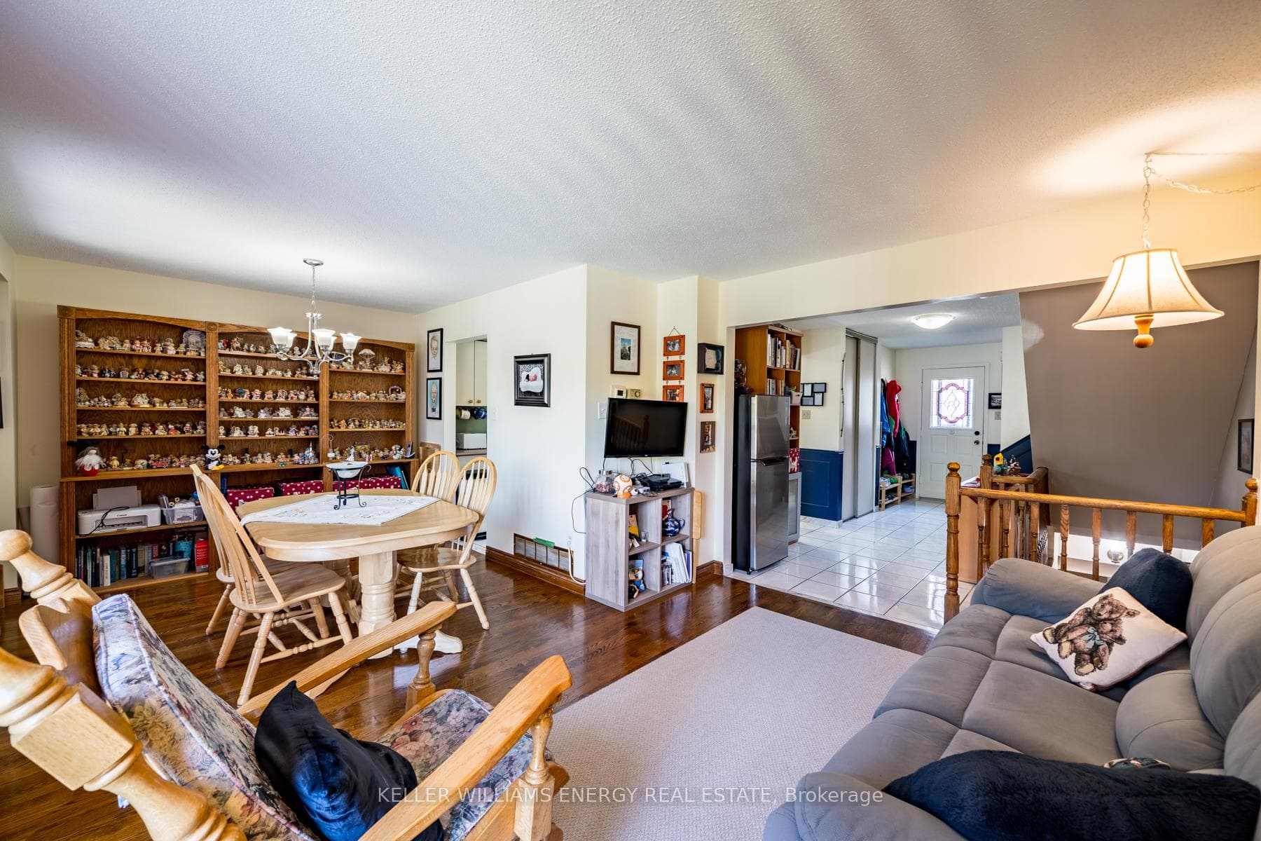 55 Charlton Crescent photo 6
