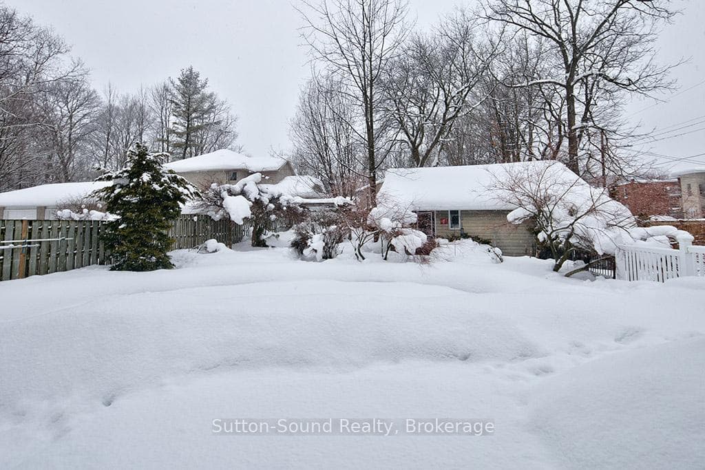 1990 4th Avenue photo 38