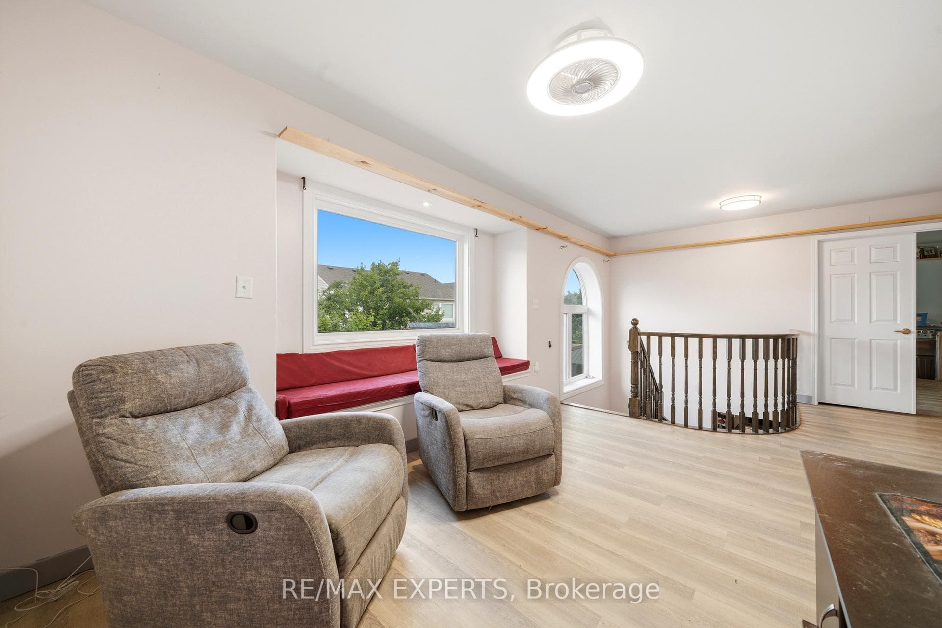 27 Kidd Crescent photo 28