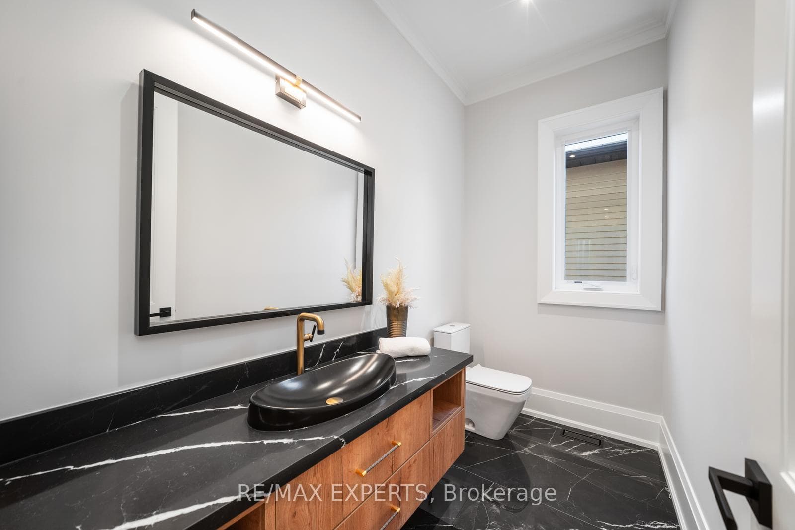 88 Moray Avenue photo 21