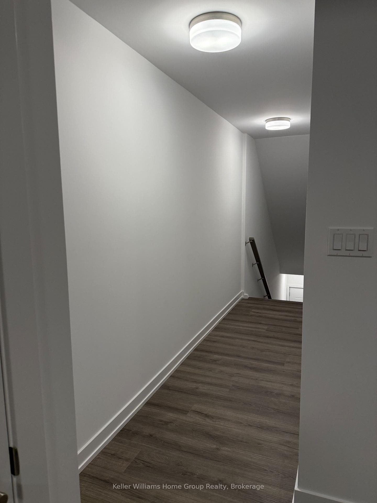 940 St David Street Unit 100 photo 3