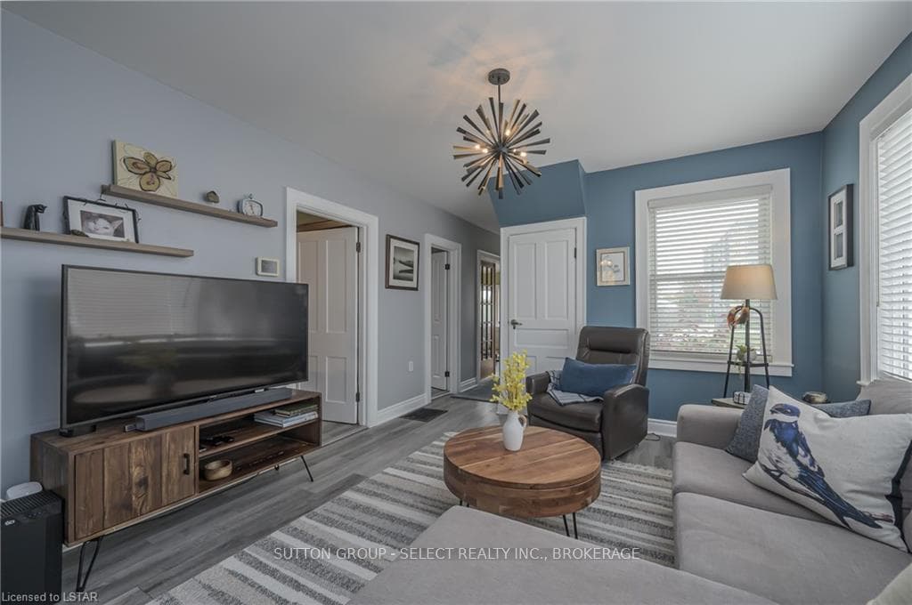 76 PRINCESS Avenue photo 16