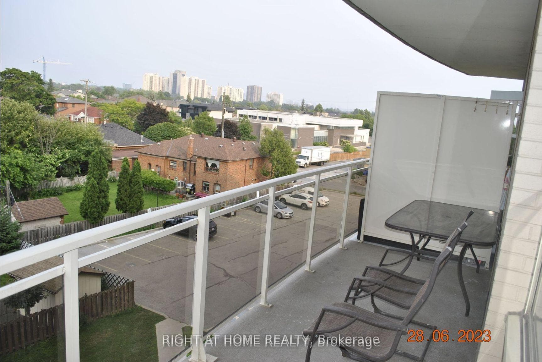 2961 Dufferin Street Unit 408 photo 17
