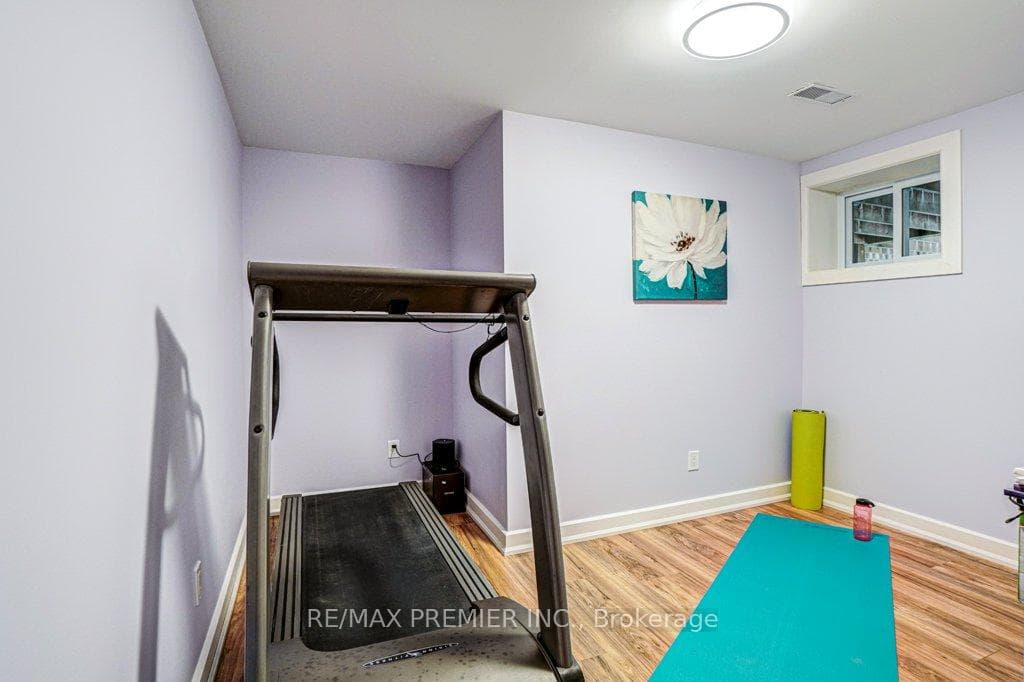 Workout/Yoga Room
