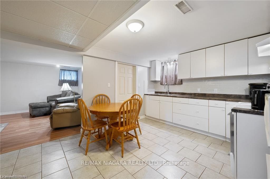 6558 DUNN Street photo 20